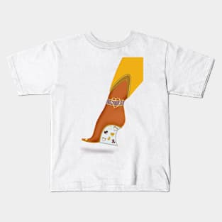 Golden high heel shoe with hearts Kids T-Shirt